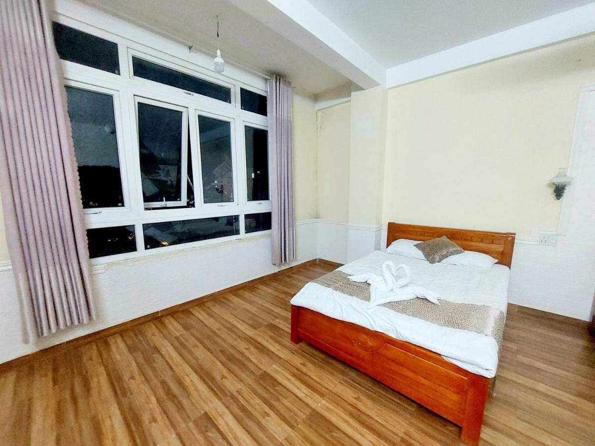 Hotel Khach San Ngoc Dung Da Lat Zewnętrze zdjęcie